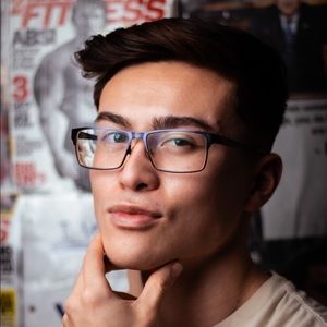 Meet your Posher, Ellizer